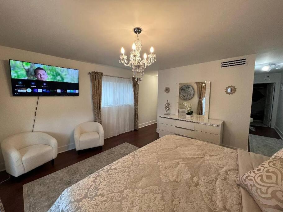 Luxurious And Cozy Townhouse 3 Bedrooms 2.5 Bath Маями Екстериор снимка